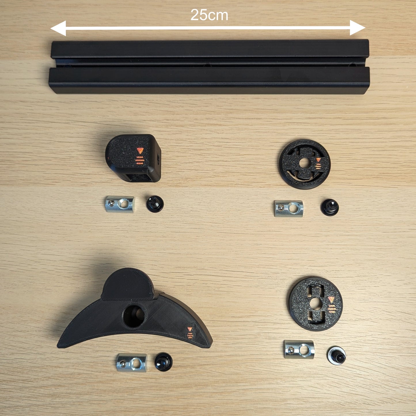 Modulaire fietsopbergset – Wandrail + 3 houders
